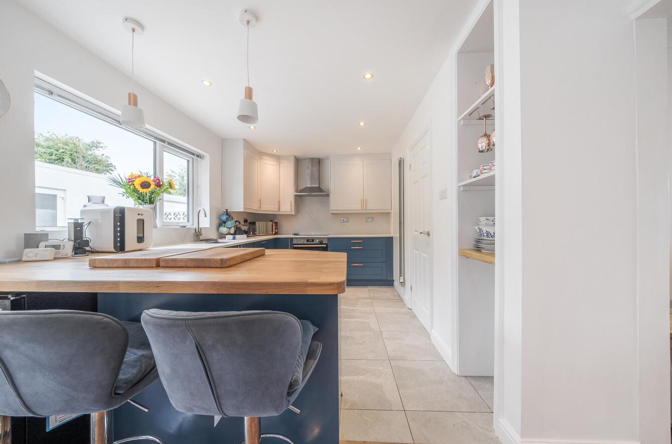 Pen Y Fro, Dunvant, Swansea, SA2 7TR